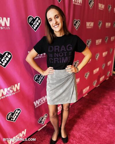 255450085539367762874179577102213976658 thumbnail