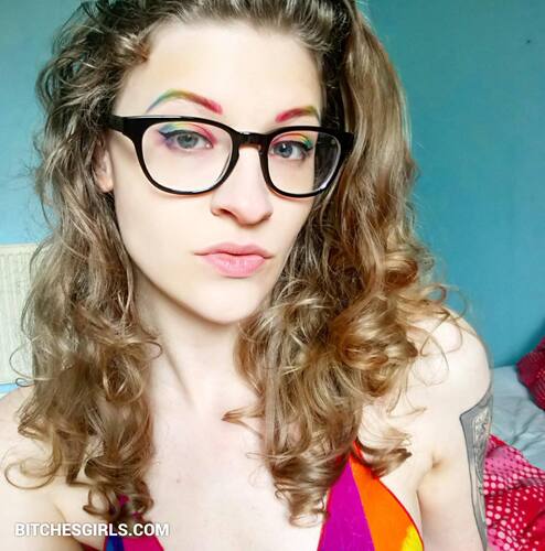 188326763206074942893852974501606836679 thumbnail