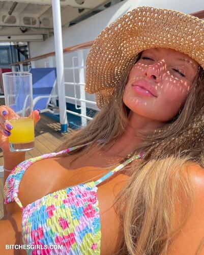 157477600019601964587593148144018982032 thumbnail