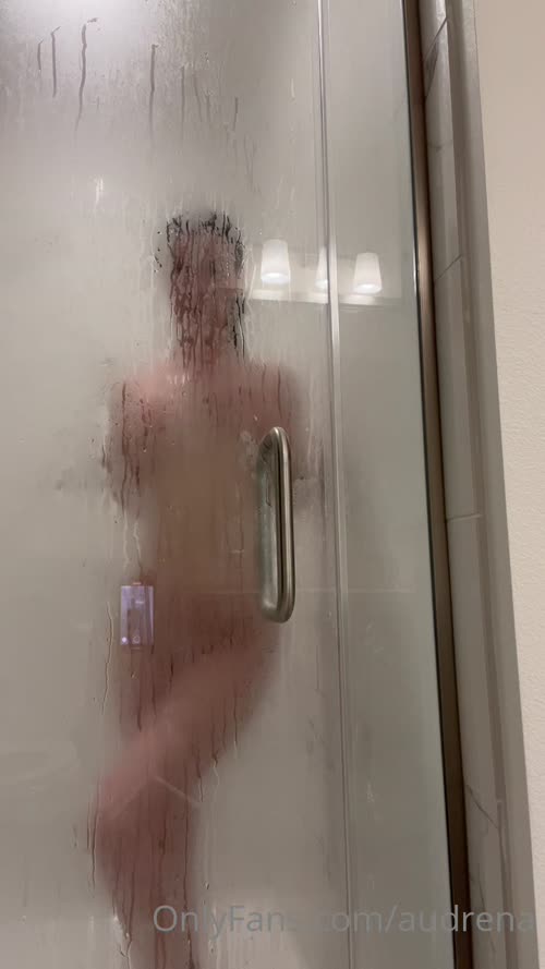 252255297353020219192353553736538489114 thumbnail