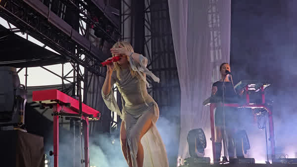 114fee2846de987d9b5b0c12f2219a09b9d41afb9db7ac4d3f7a43a39c4cab49 thumbnail