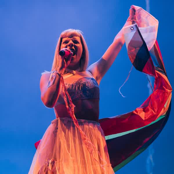 89ddb05a3e66b02c938aaadf4e792764a6644d039a5349070c181b5fd0cec8d5 thumbnail