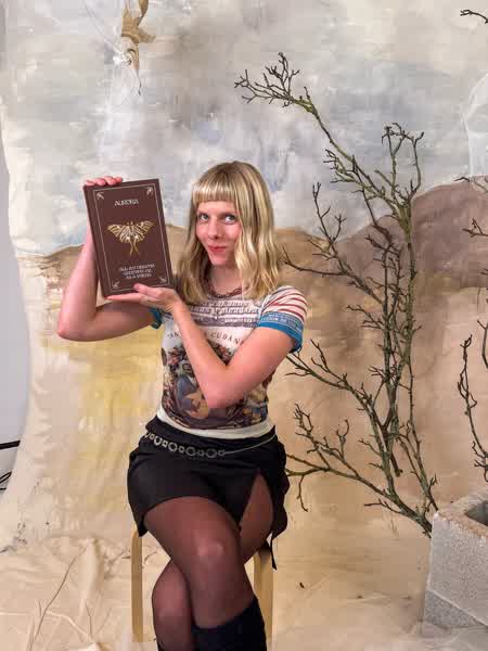 9fae9e27cbfab59b521ae946172914119e5dee9b2754aee611e22f5db2571016 thumbnail