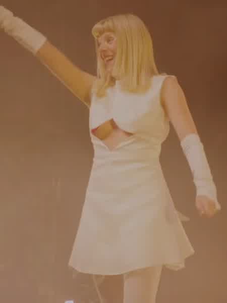 e2a63100b09e4538b356372bc45cc1d603912b73ebdb46826a475bfe1edd6587 thumbnail