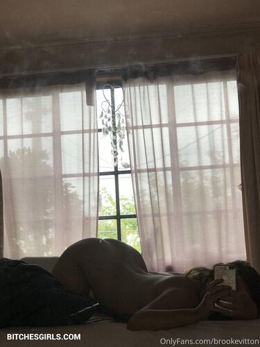 111362191615625684742486428602794536964 thumbnail