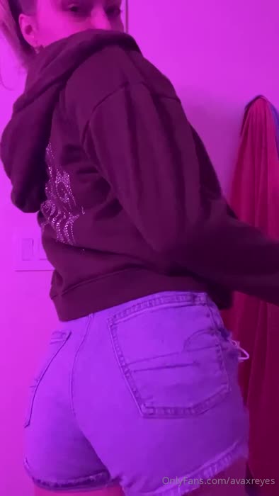 4a7beff318e28f661963468cc05041743812fda16bedbaefbce49d79683a93d3 thumbnail