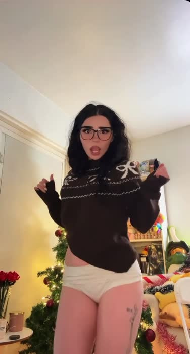 e6f4170272e98fc93b44bd25f49965c630aa3c24d0a6daf6de456f5bc90986ea thumbnail