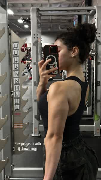 f0570d05c12fb8408d6d7f363811620ec192cc75f3d176a2160d18c58aff4b75 thumbnail