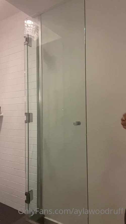 60565823487532809107043568114203081231 thumbnail