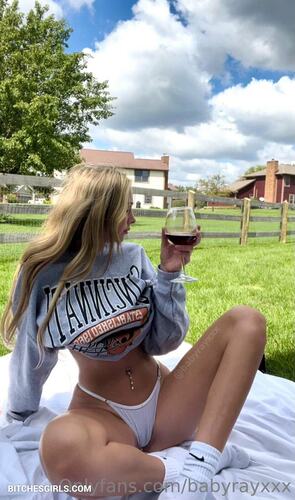 67075701021652827837972327301278469649 thumbnail