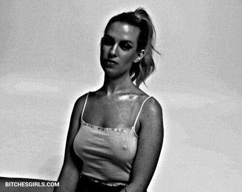 17821475249011761878615358267638918556 thumbnail