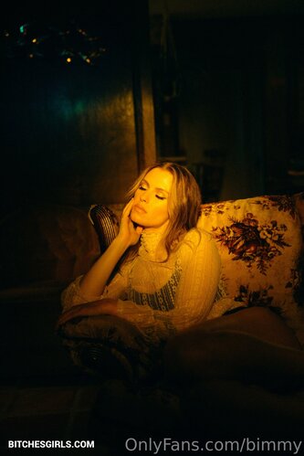 181975407788120005313032353270318580442 thumbnail