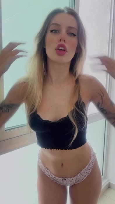 85cc86226a9beb8d3aac9821fc980f8a84d99cc87abaff24e28b23089c32aa51 thumbnail