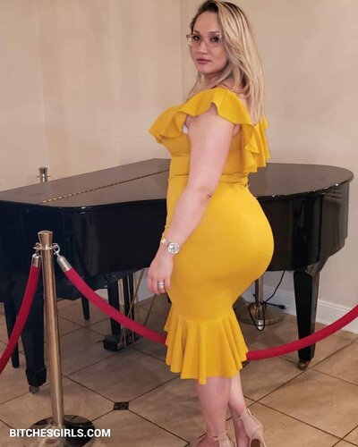 108274914627624140488062946300337851985 thumbnail