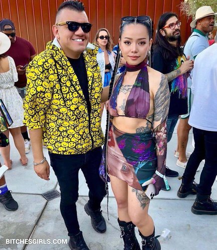 204283310642019838686217342183441270595 thumbnail