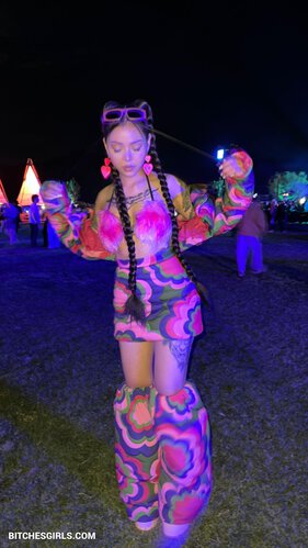 27426949877141890739624989987626970853 thumbnail