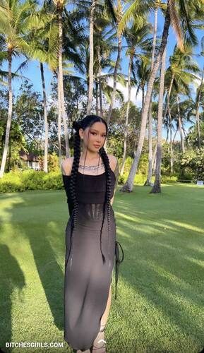 122121787992176187594184622957395396393 thumbnail