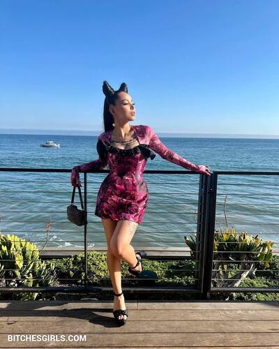 267220555202568261783746937218353758040 thumbnail