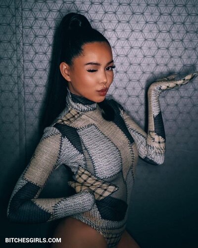 28945067871392723669739483573227790670 thumbnail