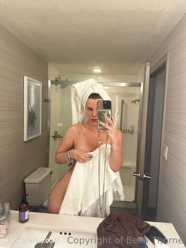 Bella Thorne Nude Celebrities - Bella Celebrities Leaked Nude Photos