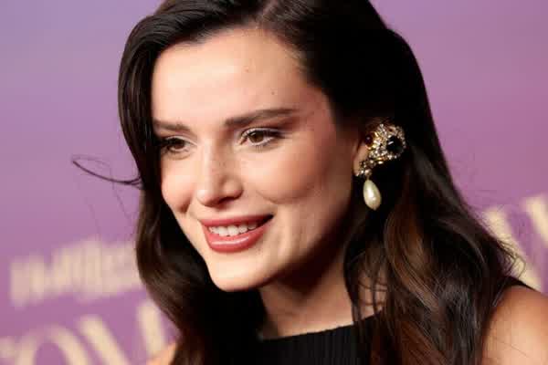 ef35a0cb5f61445a8999b004c0d775b6fb4f41d3a2eaa3e0a2e0c09173cf7de7 thumbnail