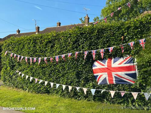 244498079485272134345190214142542121092 thumbnail