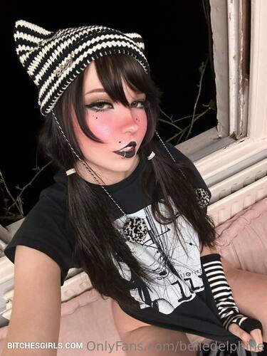 166387964411121604084456432495230039323 thumbnail