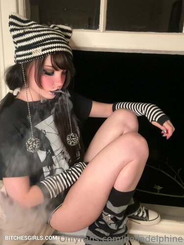 287094468802301337123952196099748406540 thumbnail