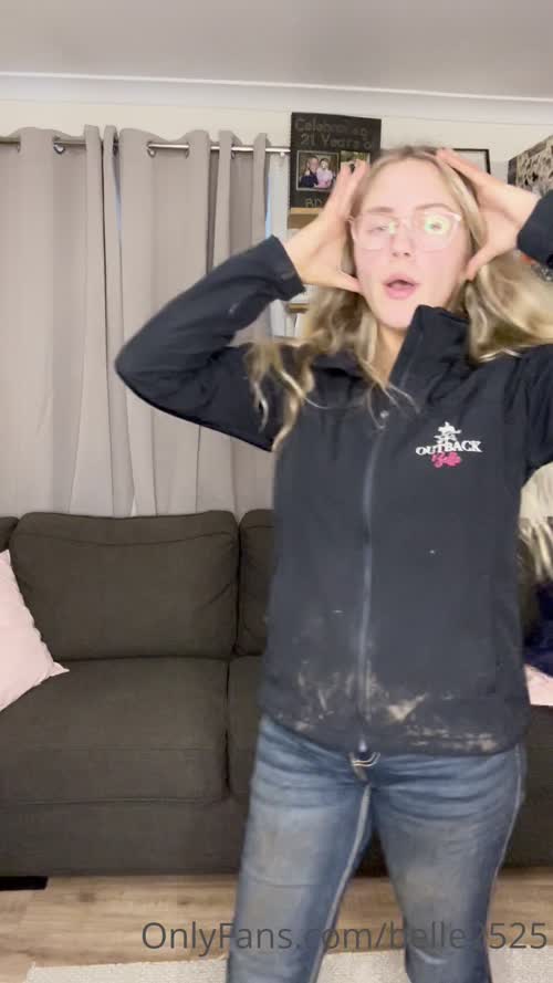 856e2f4dd514ef0cbf61b6c0157c4d5d4971ff5c57e9a818a64295e7b1b0d7ec thumbnail