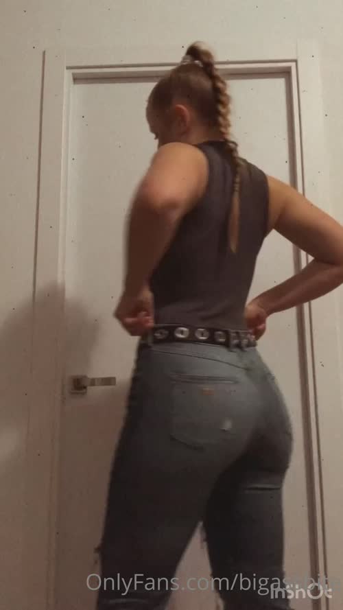 327917891819182393313033473346731050443 thumbnail