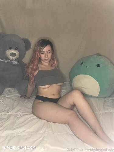 6674067761647833151746182563484272902 thumbnail