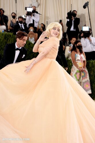 175940520624776826383585678448876502981 thumbnail