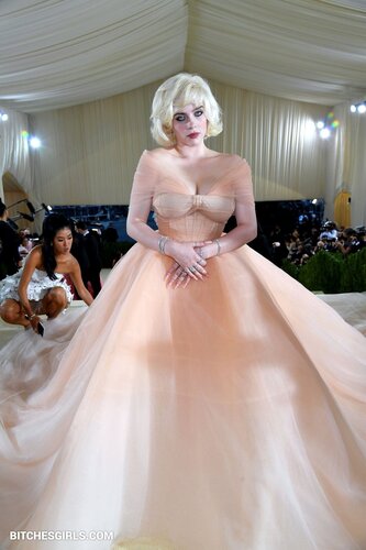 301091749273000455238119373298913498248 thumbnail