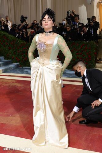 311931906049747709463107824419867333156 thumbnail