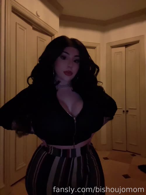 a281ecc9e5e22723bb0a5c820bd4d540ecf068b1c98297d4b71e114fd58a939c thumbnail