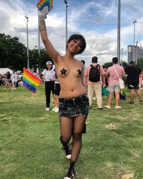 d2b14238bc4bb453cfea05d0f0b69db24cf5b3ceec5609c001057a8f37ff9bd6 thumbnail