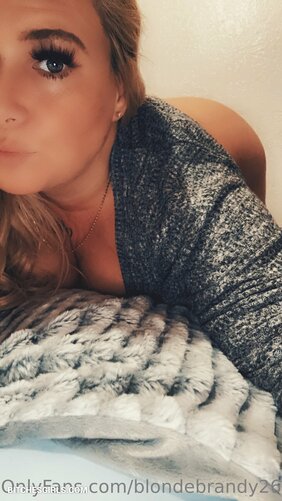 27409490393837061148865140682952463770 thumbnail