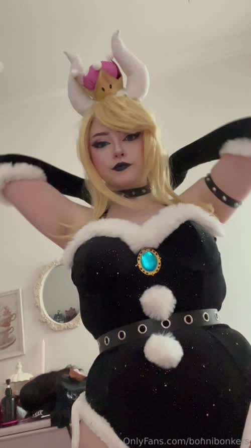 923757d48f8bf3f15cb782bb1052dbe45666e1112097f2439eddc630b5a0b71e thumbnail