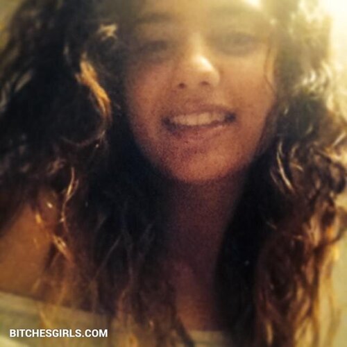 103155253276947906284637339550638606727 thumbnail