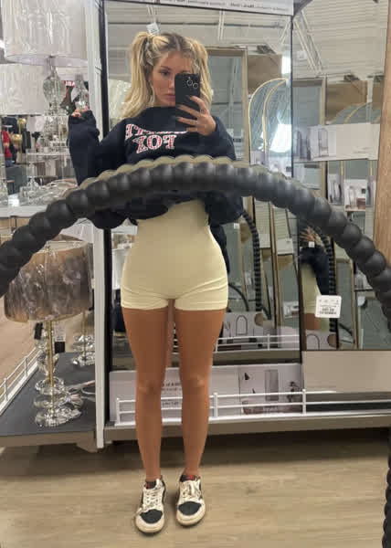 e3dd6dcb1b6f99d1374990ed850d7580b5e7742b639ff31f87b868fccf4320dc thumbnail