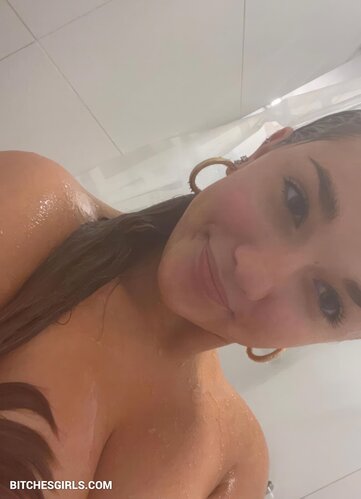 215100459157714510290889755816580746477 thumbnail