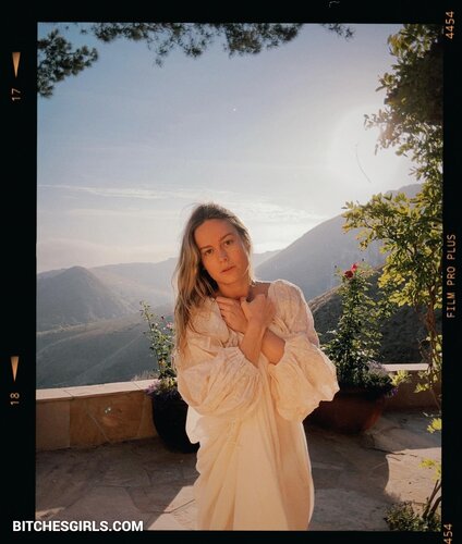 18901808200093306572593520438854633750 thumbnail