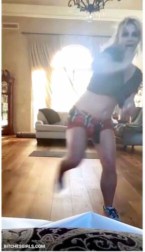 308730966138816897848689435523787711918 thumbnail