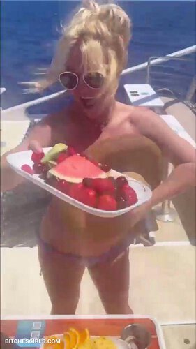 69727980766362393882022394954019180048 thumbnail