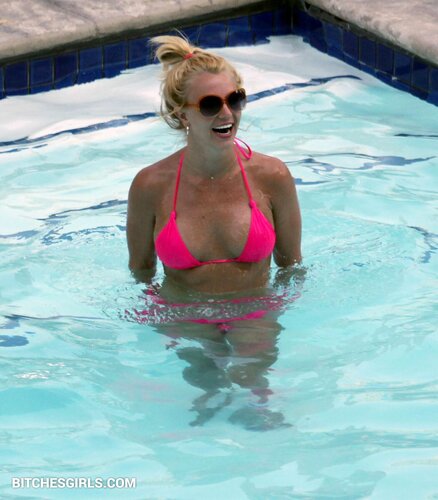 124469365035559832637165893212790091223 thumbnail