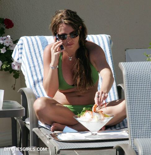 110563229933733517704093764029380111446 thumbnail