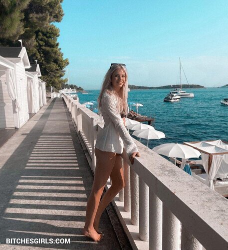 148800336997068641460860278295403631264 thumbnail