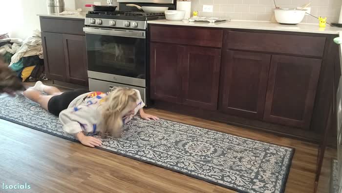 2aeff0809d381c2d4ab38b48d30d9178c39e14225a5d7fedcf340aa1b88d66ec thumbnail