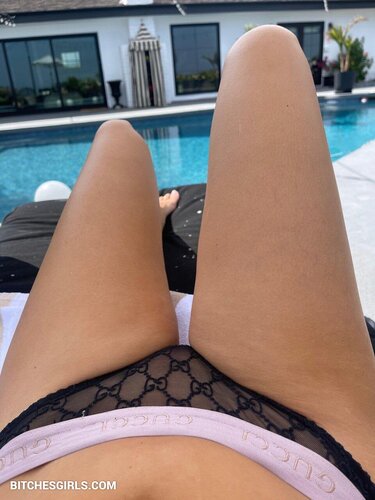 207944360378177945275720142235347937162 thumbnail