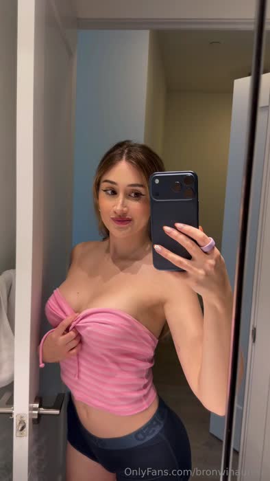 db9212dee90f69df478cd98e546a487e4bed578681ddf92478b72865b1fe8565 thumbnail